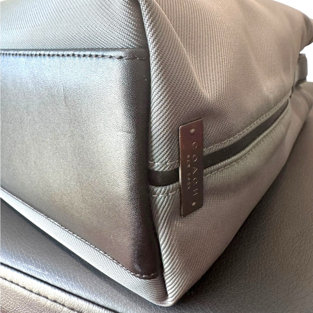 Vintage Coach 1999 Mercer Pocket Zip - Picture 9 of 16